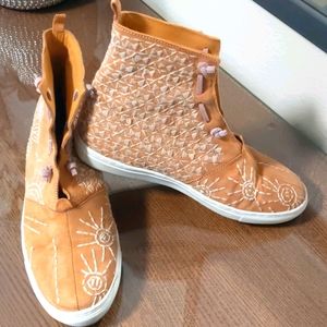 Shoes/sneakers free people